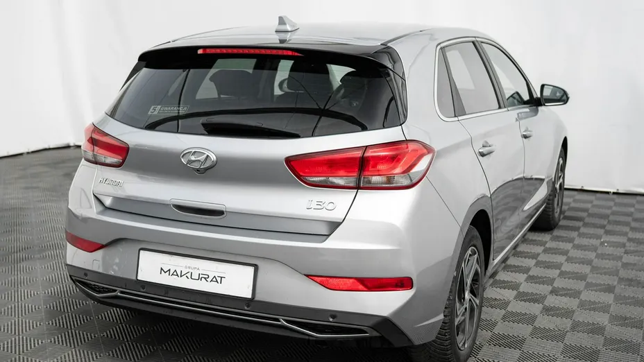 HYUNDAI i30 -