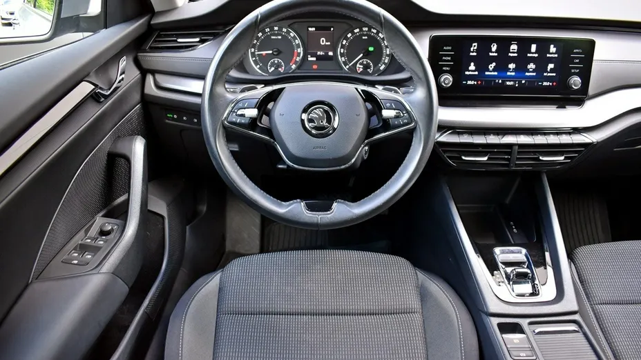 SKODA Octavia -