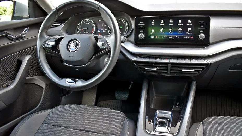 SKODA Octavia -