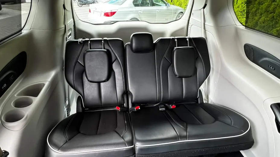 CHRYSLER Pacifica -