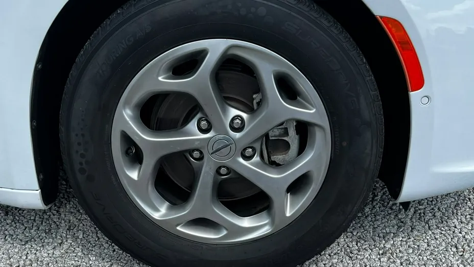 CHRYSLER Pacifica -