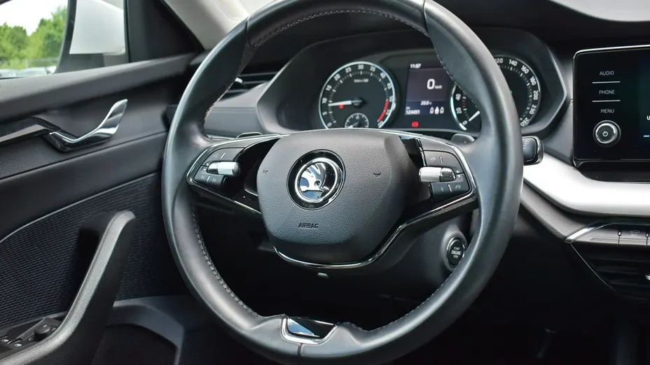 SKODA Octavia -