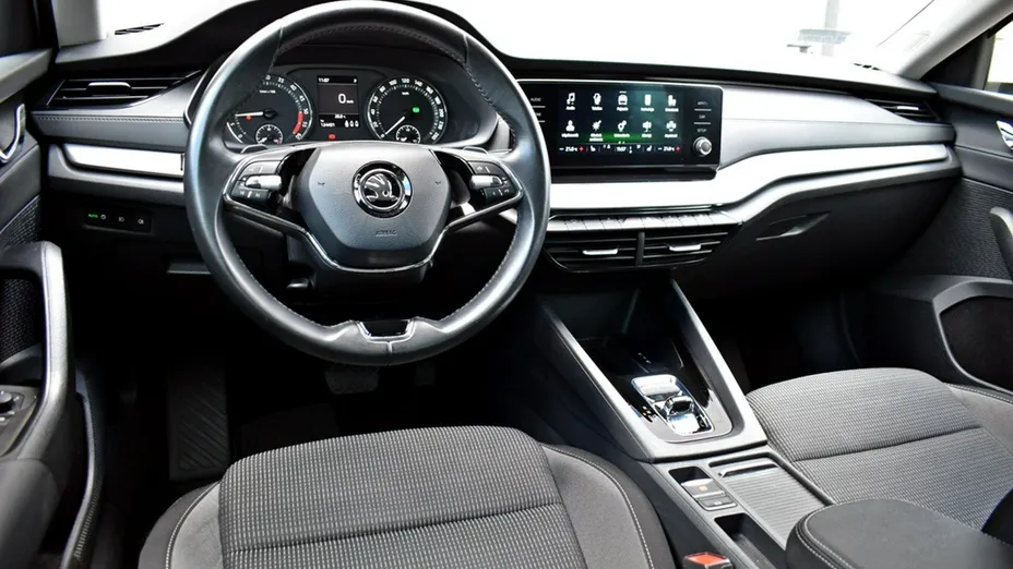 SKODA Octavia -