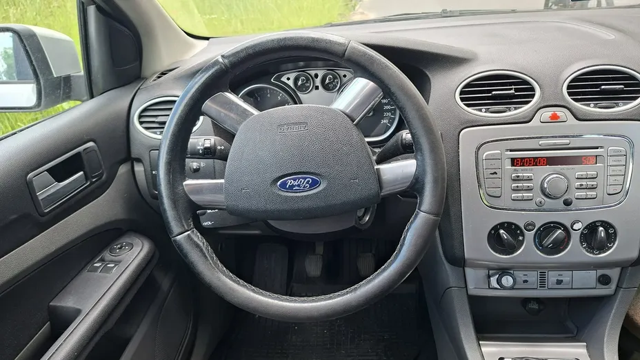 FORD Focus -