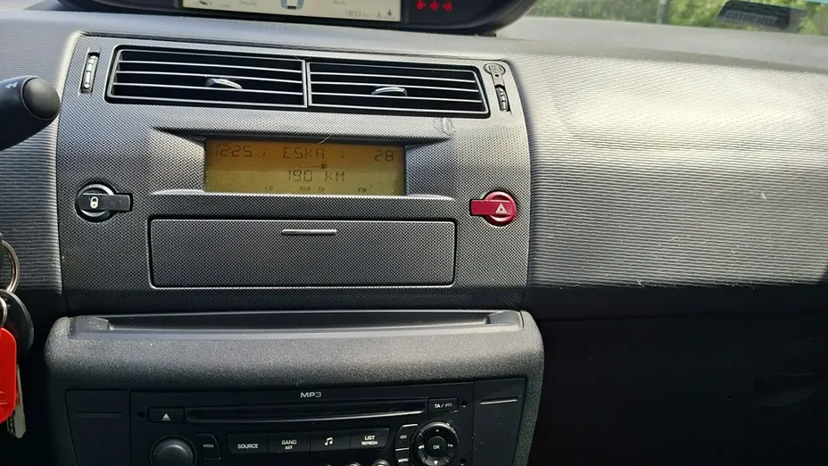 CITROEN C4 -