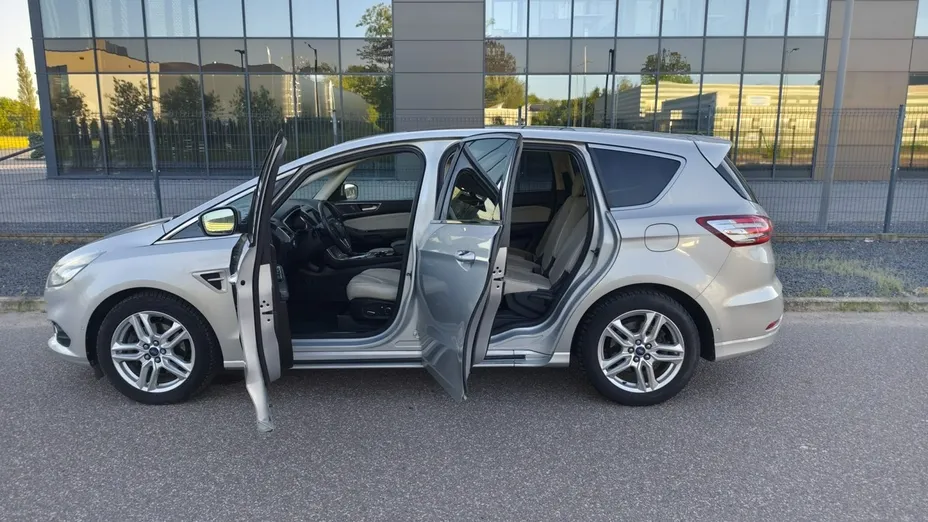 FORD S-MAX -