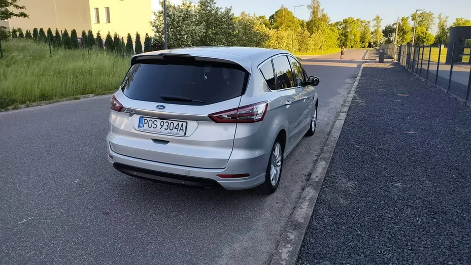 FORD S-MAX -