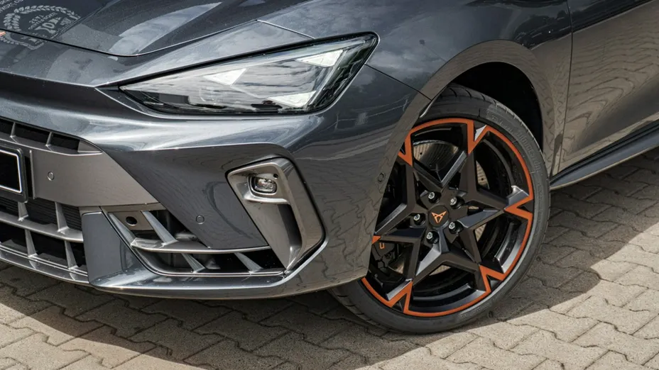 CUPRA Leon Sportstourer -
