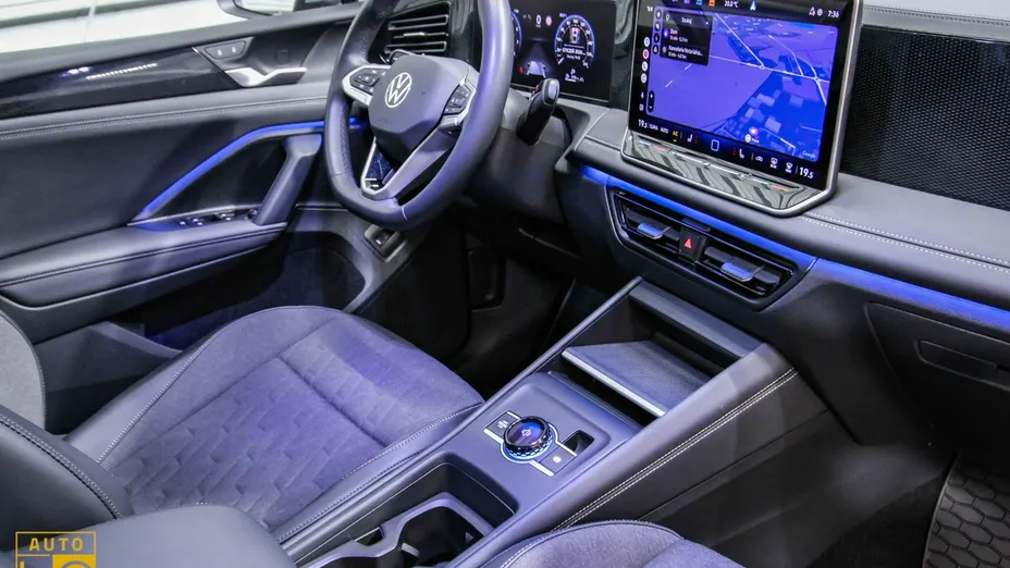 VOLKSWAGEN Tiguan -