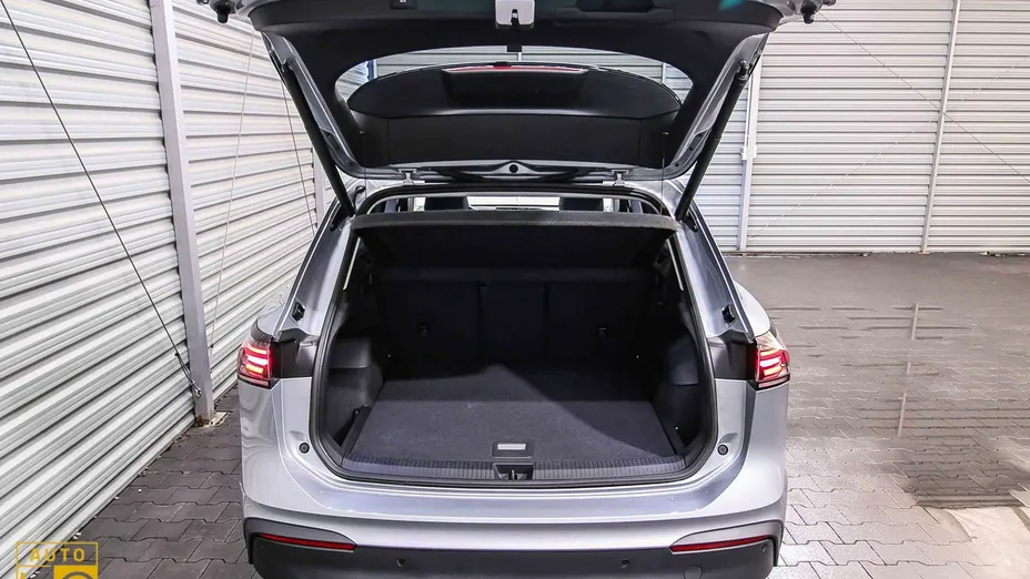 VOLKSWAGEN Tiguan -
