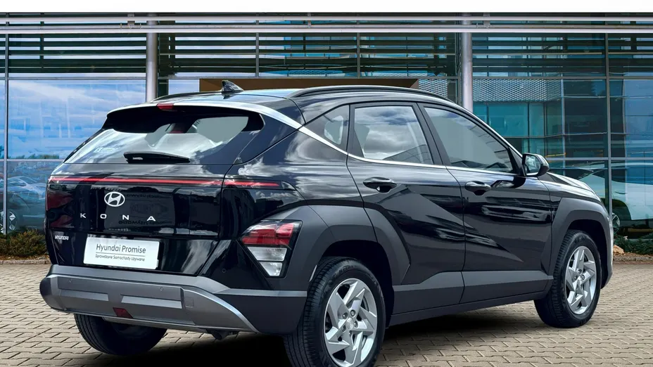 HYUNDAI Kona -