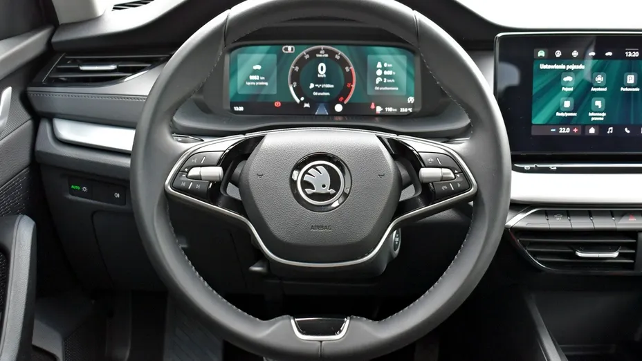 SKODA Octavia -