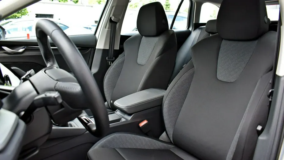 SKODA Octavia -