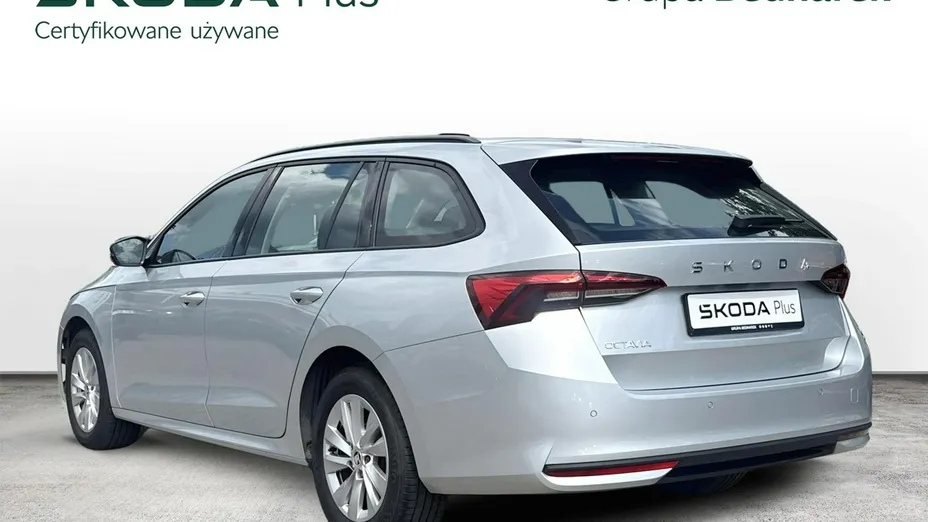 SKODA Octavia -