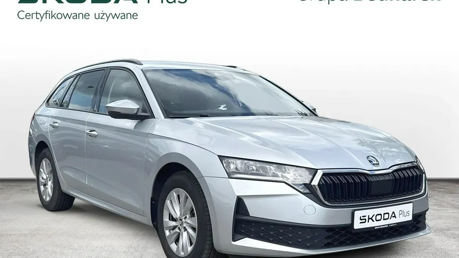 SKODA Octavia -
