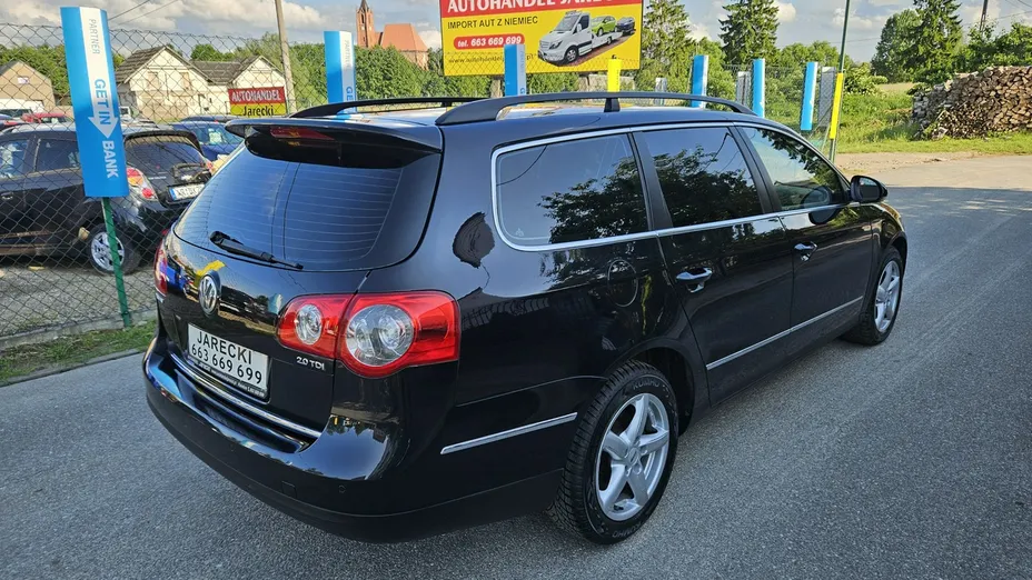 VOLKSWAGEN Passat -