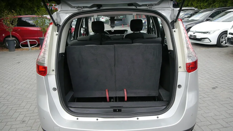 RENAULT Grand Scenic -
