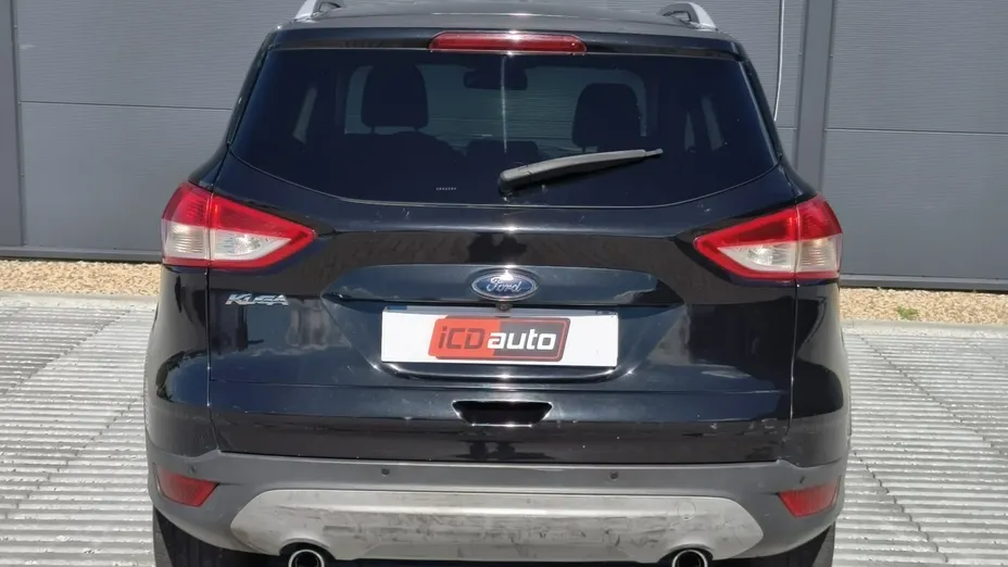 FORD Kuga -