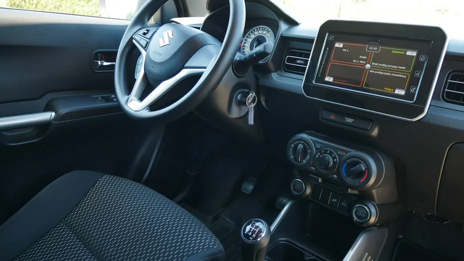 SUZUKI Ignis -