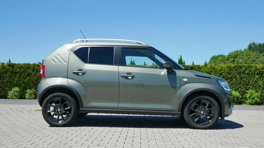 SUZUKI Ignis -