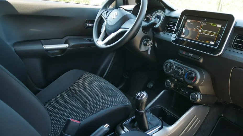 SUZUKI Ignis -