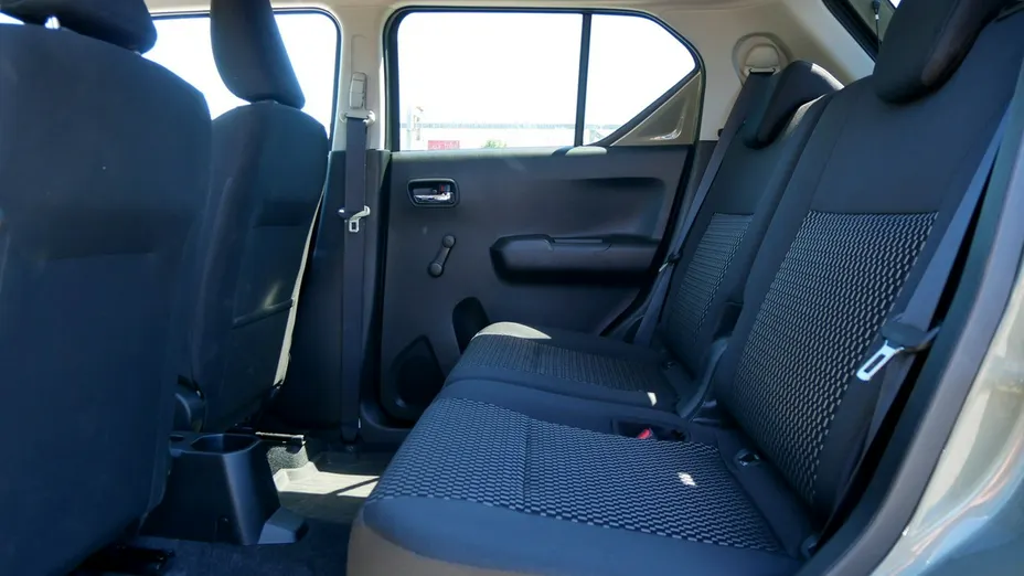 SUZUKI Ignis -