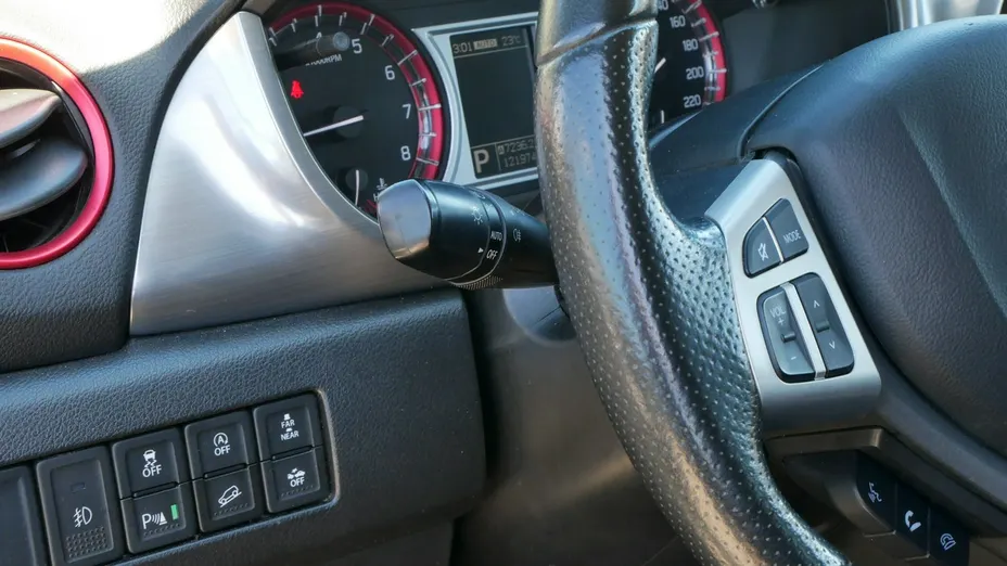 SUZUKI Vitara -