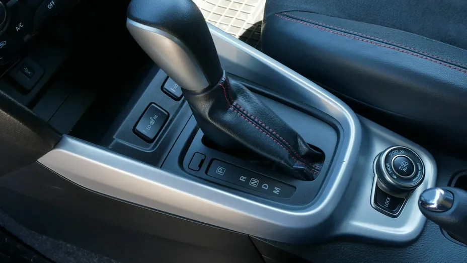 SUZUKI Vitara -