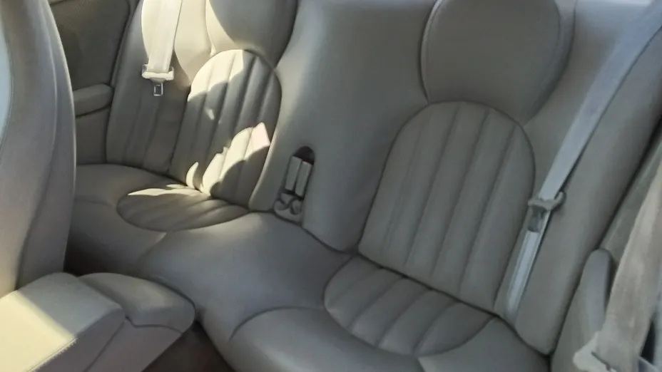 JAGUAR XK8 -