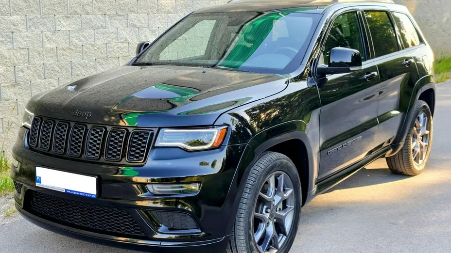 JEEP Grand Cherokee -