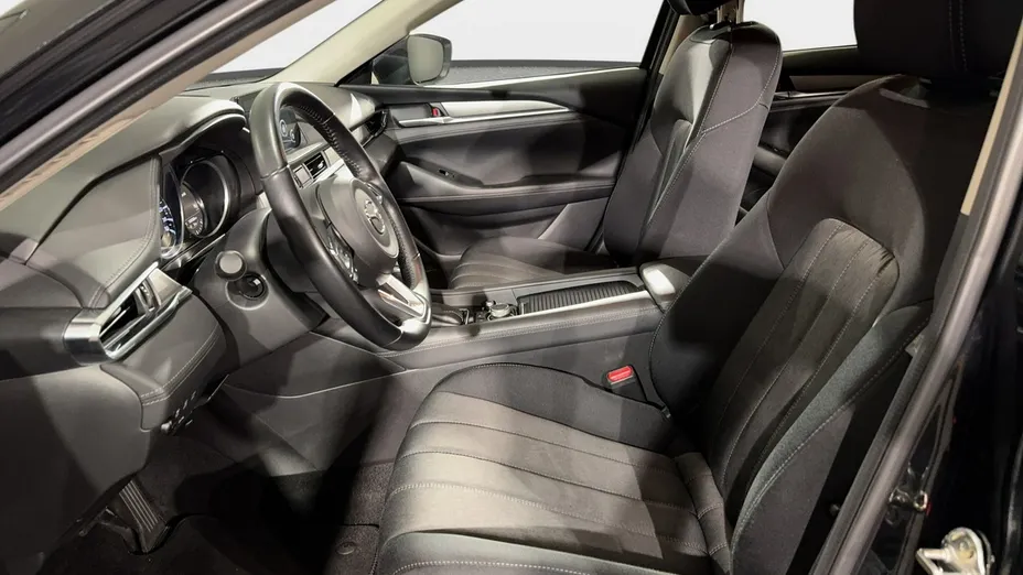 MAZDA 6 -