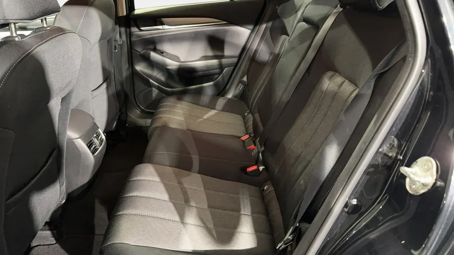 MAZDA 6 -