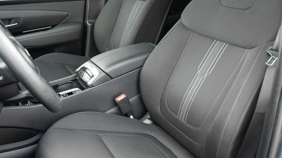 HYUNDAI Tucson -