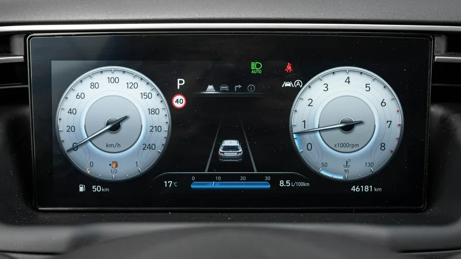 HYUNDAI Tucson -