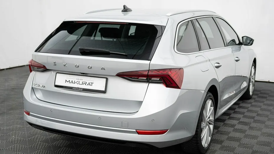 SKODA Octavia -