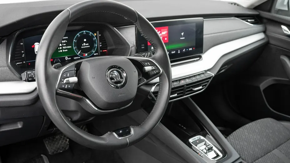 SKODA Octavia -