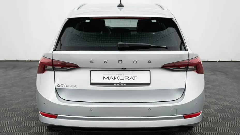 SKODA Octavia -