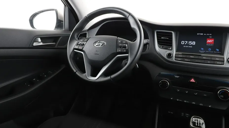 HYUNDAI Tucson -