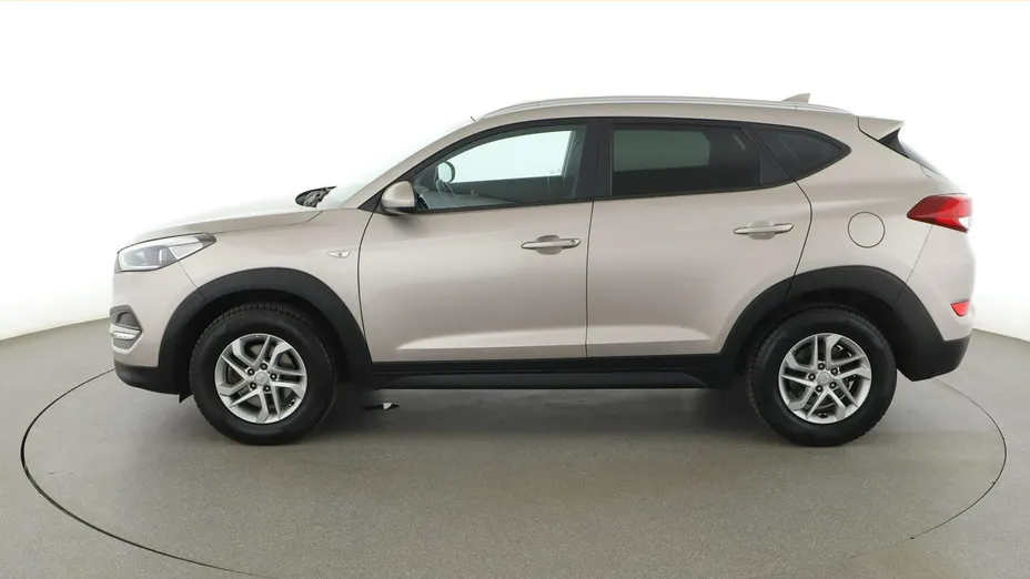 HYUNDAI Tucson -