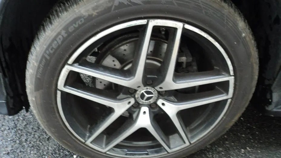 MERCEDES-BENZ GLE -