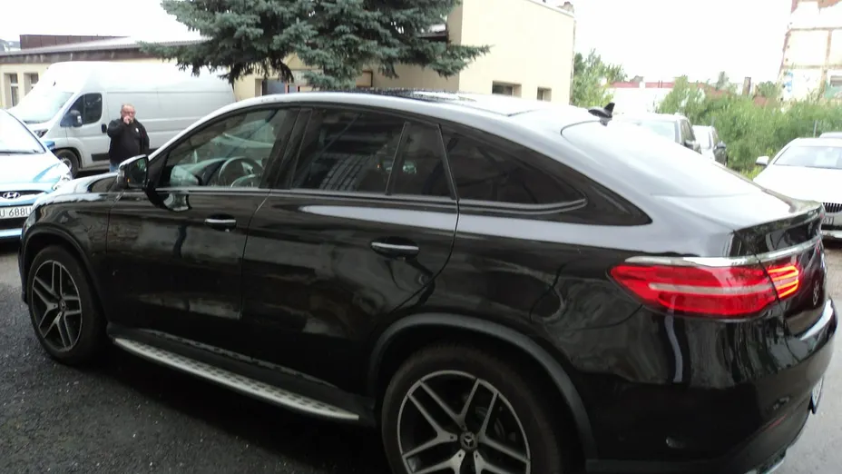 MERCEDES-BENZ GLE -