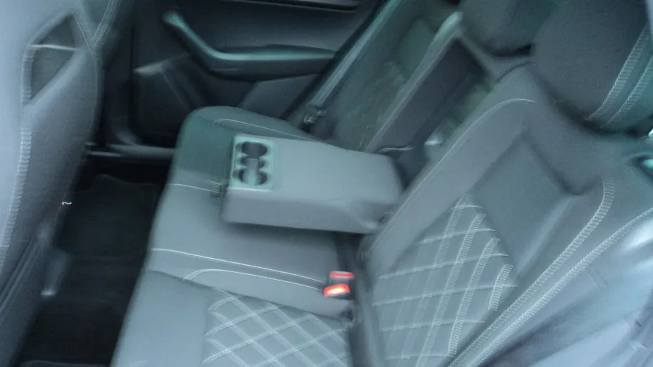 SKODA Karoq -