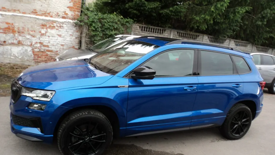 SKODA Karoq -