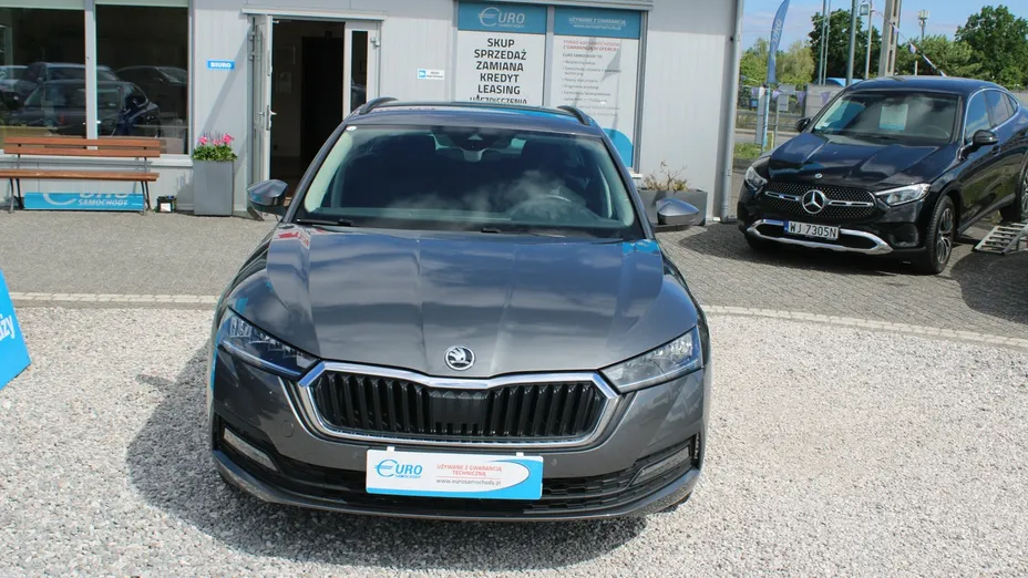 SKODA Octavia -