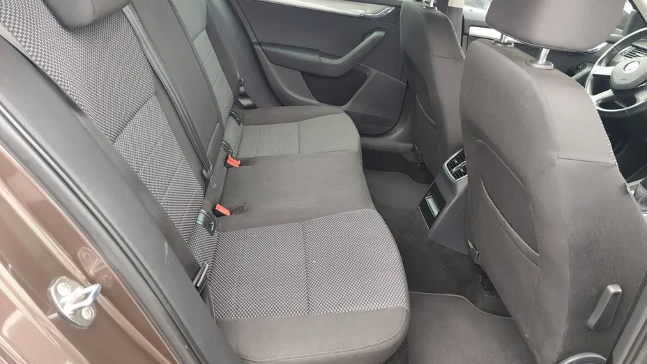 SKODA Octavia -