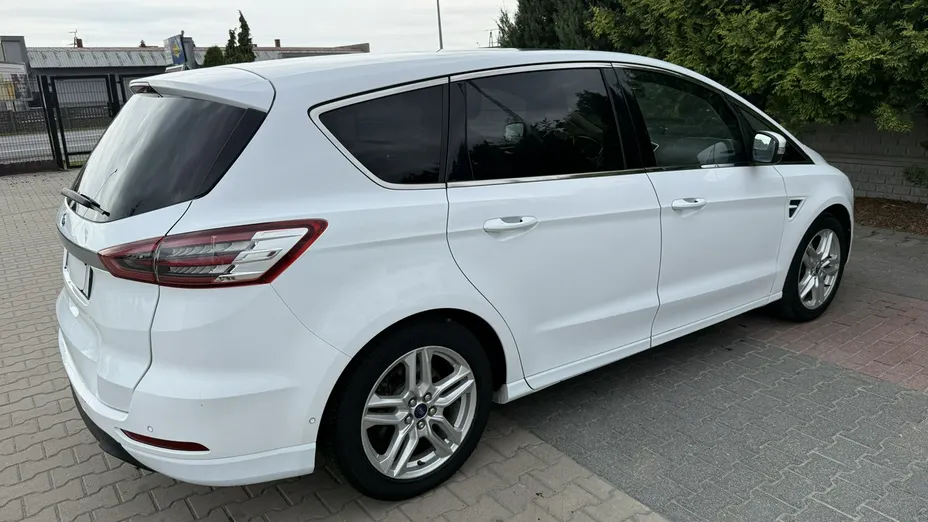 FORD S-MAX -