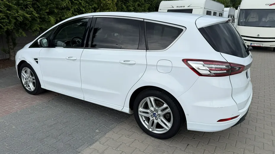 FORD S-MAX -