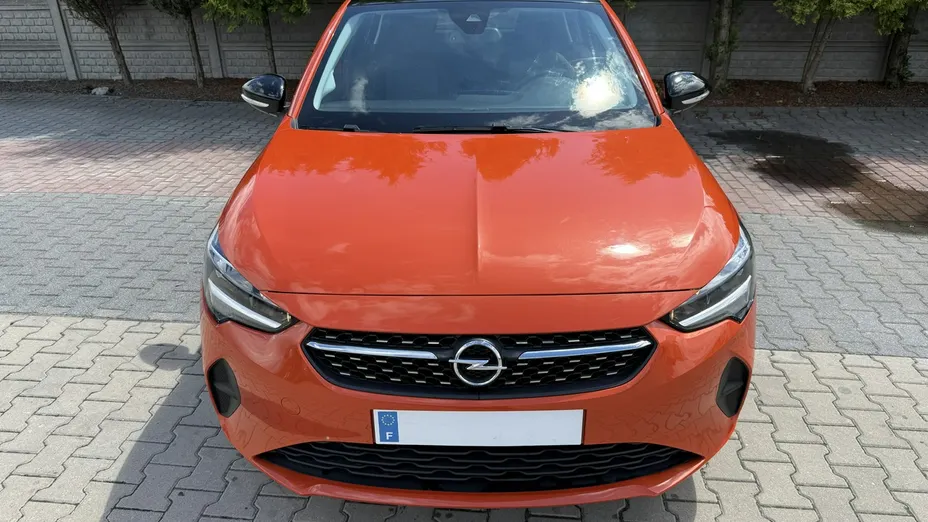 OPEL Corsa -