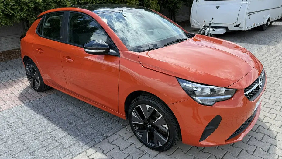 OPEL Corsa -