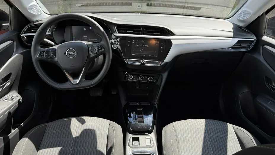 OPEL Corsa -